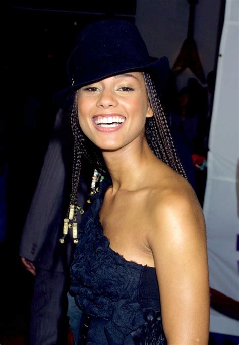 Alicia Keys Iconic Cornrows Were Once Your Hairspiration 1025 The Block