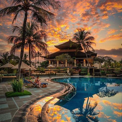 Salah satu cara yang bisa kamu lakukan adalah dengan bersantai di. 13 Kolam Renang di Bali, Lokasi, Jam Buka, Harga Tiket