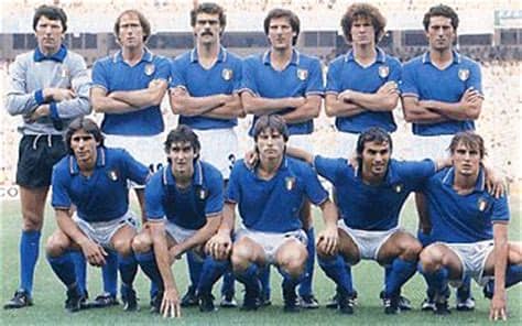 Maradona played his first world cup tournament in 1982 in his new country of residence, spain. La Storia dei Mondiali di Calcio: Dodicesima edizione ...