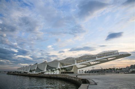 Santiago Calatravas Museum Of Tomorrow Opens In Rio De Janeiro Archdaily