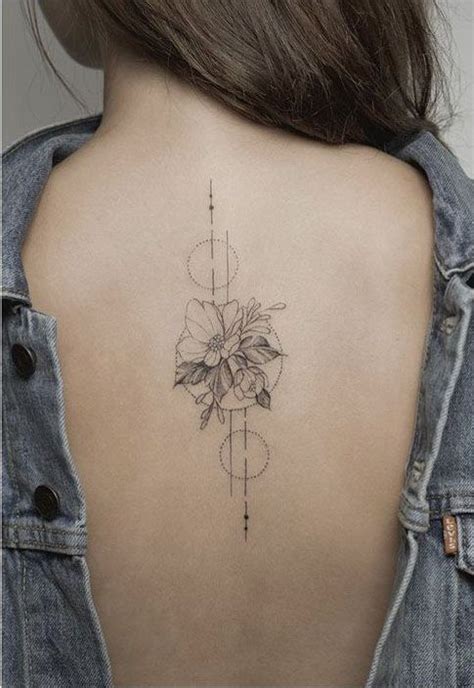 30 Gorgeous Back Tattoo Ideas For Women Make You Want To Have In 2020