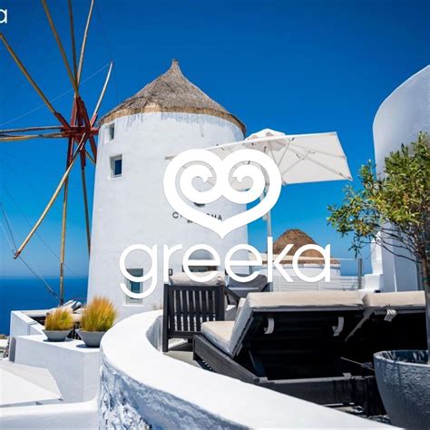 Charisma Suites In Oia Santorini Greeka
