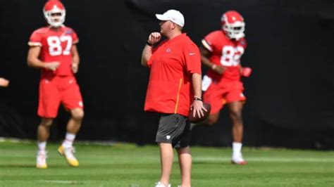 Girl Hurt In Crash Involving Former Kansas City Chiefs Assistant Britt