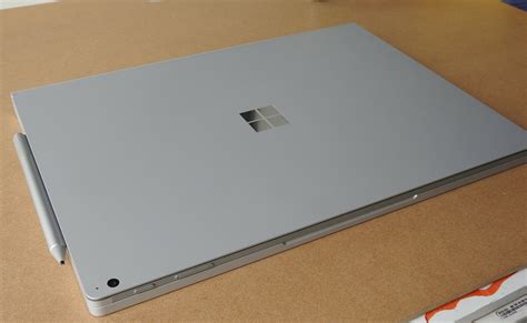 Microsoft Surface Book 2 Hakodate