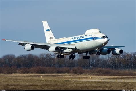 Thieves Steal Radio Equipment From Russias Top Secret Doomsday Aircraft
