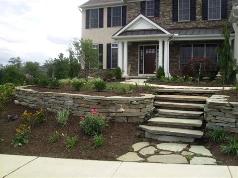 Using Stepping Stones In Your Landscaping Tomlinson Bomberger