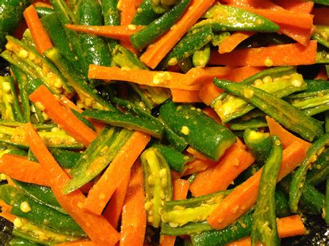 Chili Carrot Indian Pickle 5 To 6 Oz Green Chilies 2 Carrots 2 Tbsp