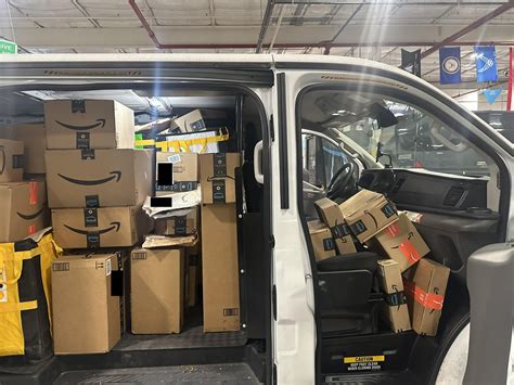 Uhaul Small 9’ Cargo Van : r/AmazonDSPDrivers