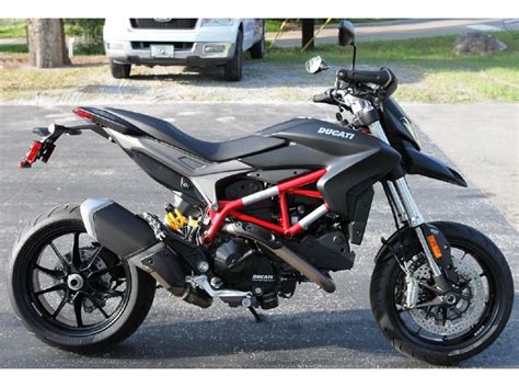 Autosource is proud to present this stunning ducati hypermotard for sale autosourcehi our hawaii showroom is open days a week conveniently located at ala. 2013 Ducati Hypermotard for sale on 2040-motos