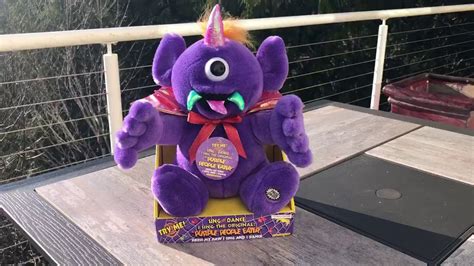 One Eyed Horned Purple People Eater Singing Plush Toy Dandee Sheb Wooley Youtube