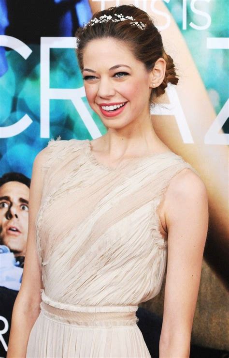 pictures of analeigh tipton