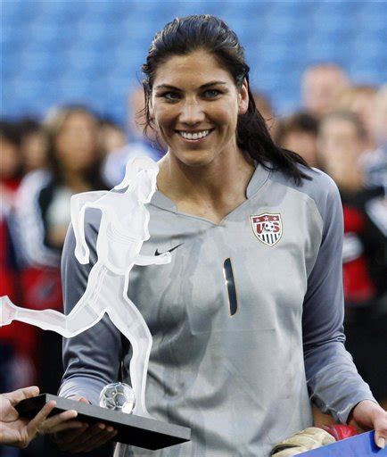 Hope Amelia Solo American Soccer Goalkeeper Sport Alerts Free Sport