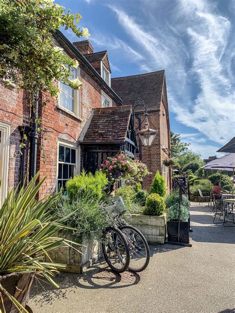 Summer Lunch at The Huntsman of Brockenhurst - Kat Got ...