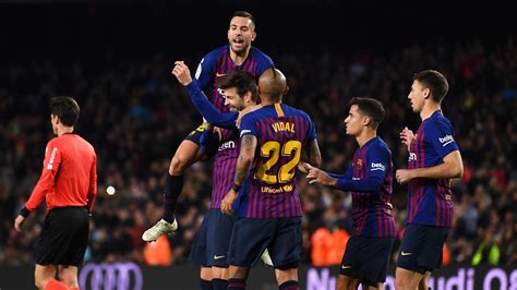 FC Barcelona - Villarreal CF live - 2 December 2018 - Eurosport