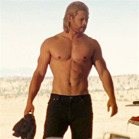 Pin By Andy Costa On A Thor Chris Hemsworth Shirtless Chris