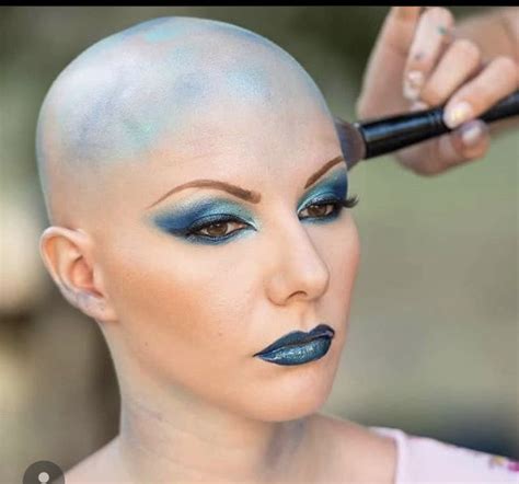 Pin By Stephanie Tomovcsik On Baldspiration Bald Women Bald Head Women Shaved Head Women