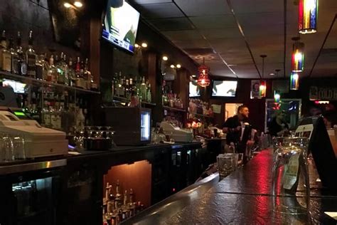 milwaukee s top 3 gay bars to visit now