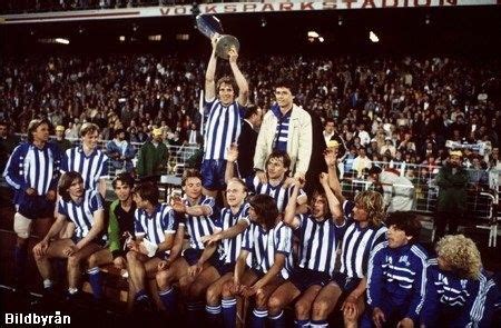 Vykort från landvetter flygplats från 1982. IFK Göteborg Europa League 1982 | Göteborg, Premiers sons