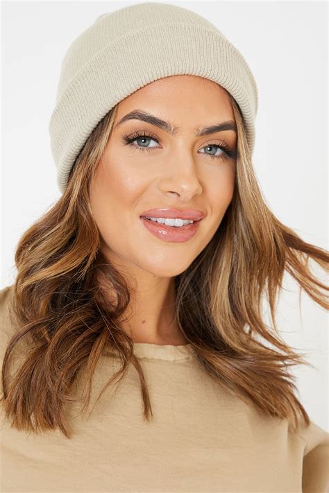 Nude Beanie In The Style