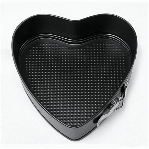 Bake cakes and desserts for your next birthday, holiday and wedding celebrations with fat daddio's proseries anodized aluminum round cake pans. 2019 AMW 9 Inch Heart Shape Removable Bottom Baking Pan ...