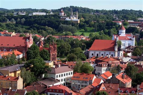 Sąsiad adasia miałczyńskiego o nocnych wypadach litwinów za ruską granicę. Zdjęcia: starówka miasta, ***, Wilno, LITWA