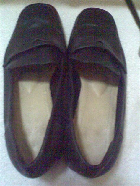 Check spelling or type a new query. Secondhand handbag and shoes: Kasut Scholl saiz 6