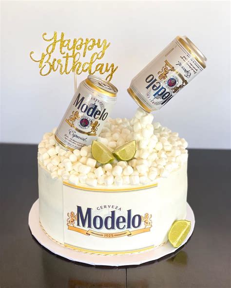 Cerveza Bizcocho De Cumpleaños Para Hombre Ver Más Ideas Sobre Torta De