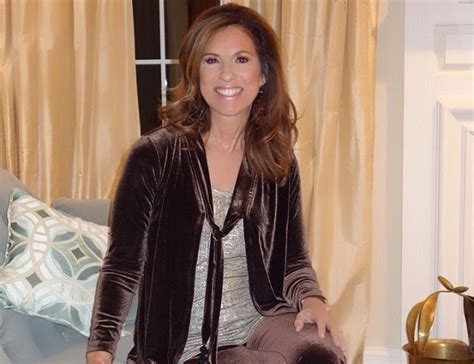 Susan has managed to acquire a lot of wealth from her work at the qtv network as a presenter and fashion designer. Susan Graver | Bio, Age, Affair, Husband, Net Worth ...