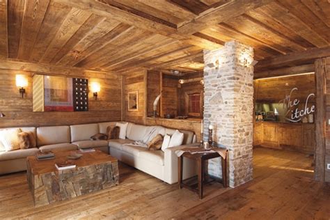 Rustic Wood Interiors Charming Distressed Wood Decor