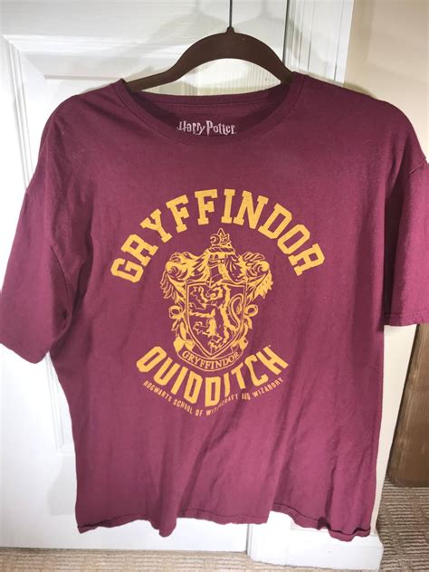 Nike Harry Potter Gryffindor Quidditch Logo Rust T Shirt Xl Grailed