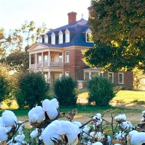 8 Of The Most Beautiful Historic Homes You Can Tour In Virginia