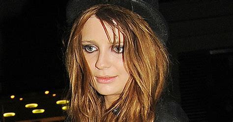 Mischa Barton Assisted By Police Over Mystery Medical Issue Mirror Online