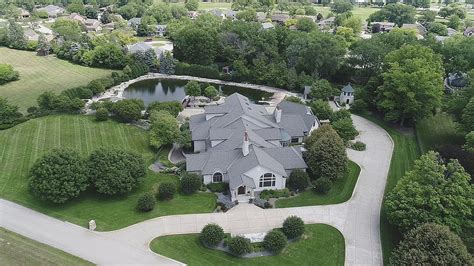 The Best Mansion In Illinois