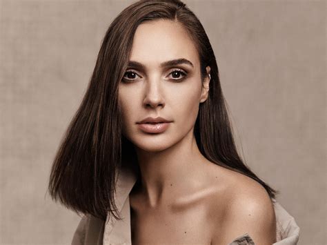 Born in rosh haayin, israel, she was crowned miss israel in 2004. Gal Gadot Backgrounds, Pictures, Images