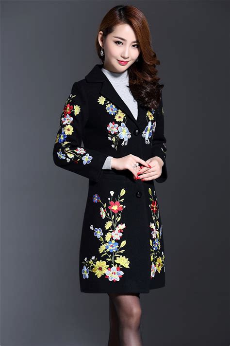 Best Quality Elegant Embroidery Winter Coats Women Liyuan Style Trench Coat For Indian Women