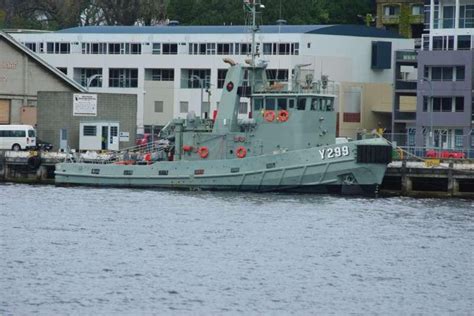1982 Tug Ex Navy For Sale Trade Boats Australia
