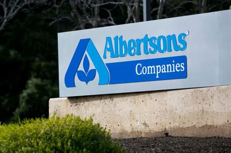 Grocery Giant Albertsons Expects To Raise 13b In Upcoming Ipo