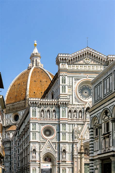 Scegliete una dimora storica nel cuore di firenze in piazza della signoria, e sarete a due passi dalla galleria degli uffizi, uno dei musei d'arte più rinomati al mondo. Florence - centro storico (historic center) - lensi ...