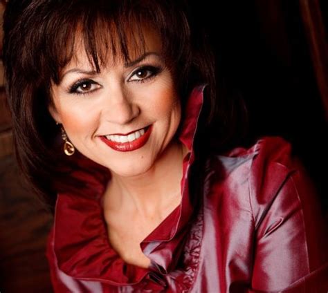 Candy hemphill christmas ernie haase the world is not. Candy Hemphill Christmas (Gospel Singer) | Beautiful ...