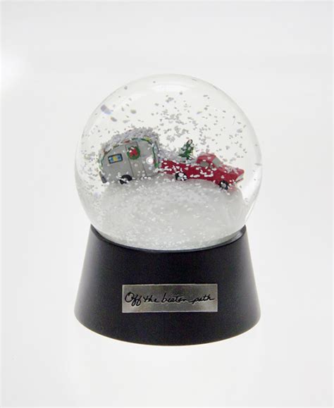 Custom Snow Globes Gouda Inc