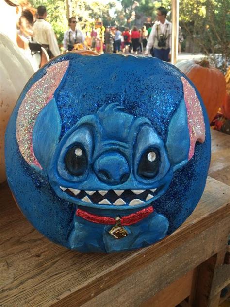 These Hand Painted Pumpkins Are The Best Thing Since Sliced Bread