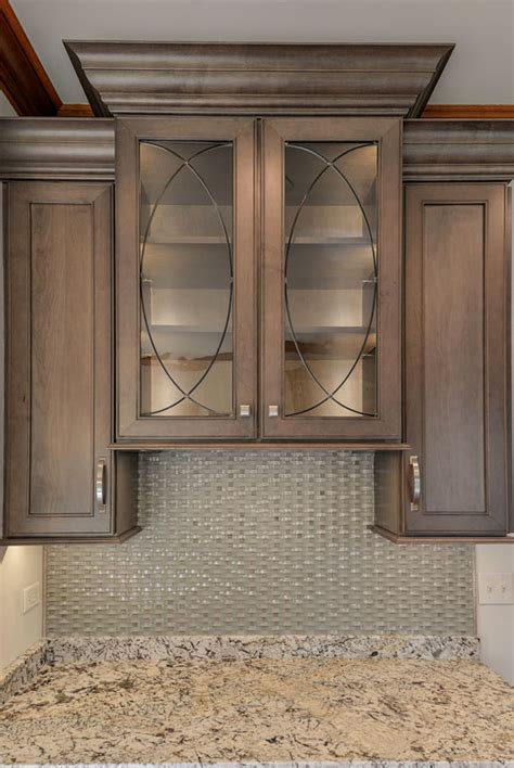 In modern times, the butler's pantry has taken the form of a wet bar or prep/staging area for serving dishes. Kitchen Cabinet Sizes and Specifications Guide | Home ...