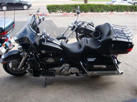 Clear title.lots of extras included in this deal, including helmets with communication abilities, extra travel bags, chaps and jacket.serious inquiries only please!! Buy 2009 Harley-Davidson ULTRA CLASSIC Touring on 2040-motos