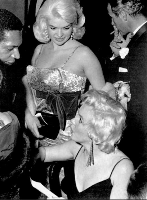 Jayne Mansfield And Marilyn Monroe Celebrities Who Died Young Photo