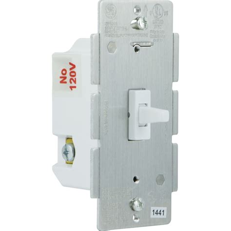 Ge 15 Amp 3 Way White Toggle Light Switch In The Light Switches