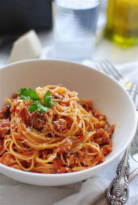 Known in italian as capelli d'angelo, angel hair pasta is the thinnest of the long round pasta noodle shapes. Angel Hair with a Tomato Meat Sauce | Bev Cooks