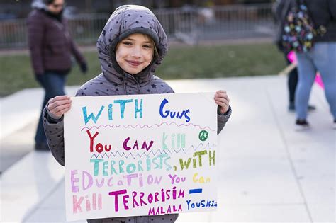 The Best Signs From The March For Our Lives Rallies Nbc4 Washington