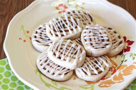 Most good quality blend should work. Cinnamon Roll Sugar Cookies Recipe (Gluten-Free)