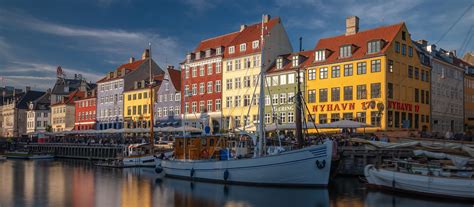 Copenhagen (the capital city of denmark). Kopenhaga :: Miasta Danii