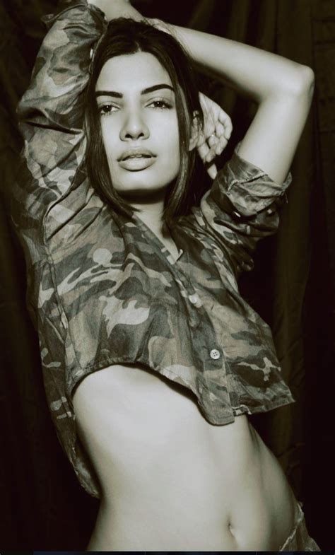 Avani Modi Calendar Girls Actress T1 4 Hot Navel Photo